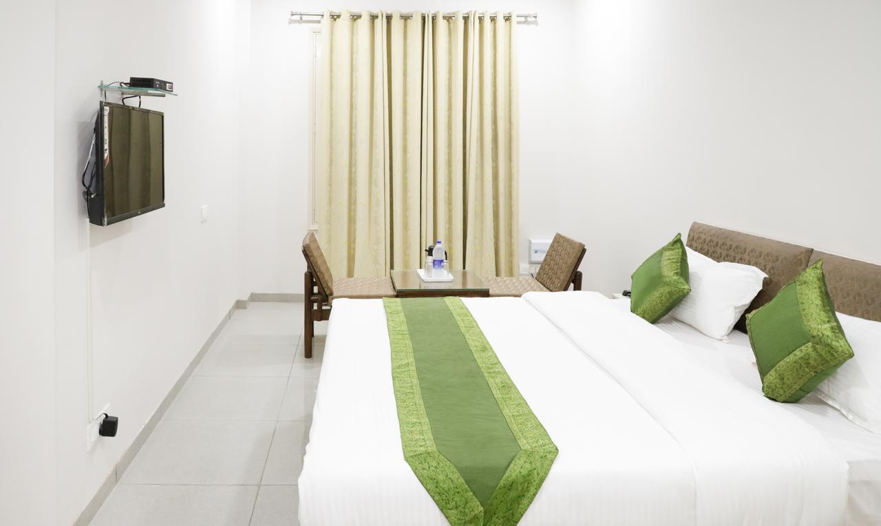Itsy Hotels Kamron Mohali Экстерьер фото